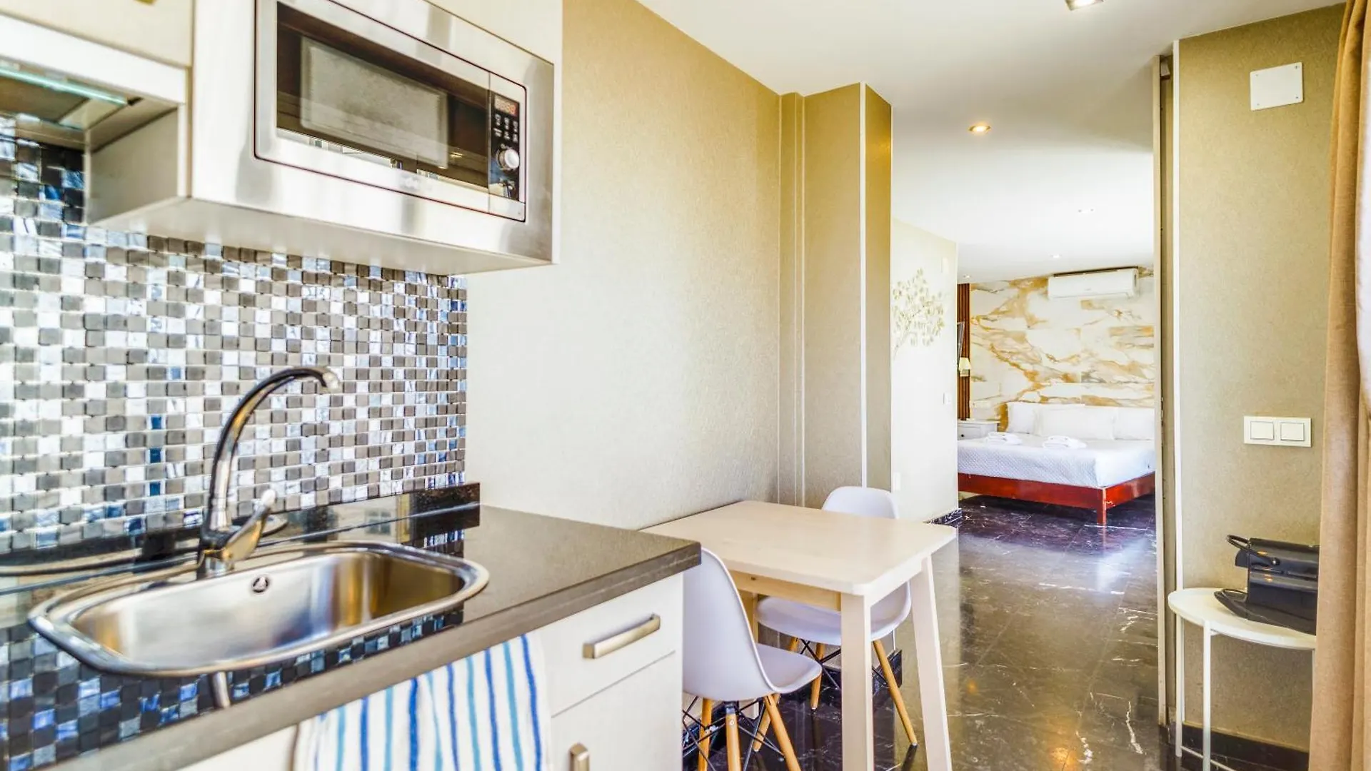 Costa Marbella Star Light Apartment
