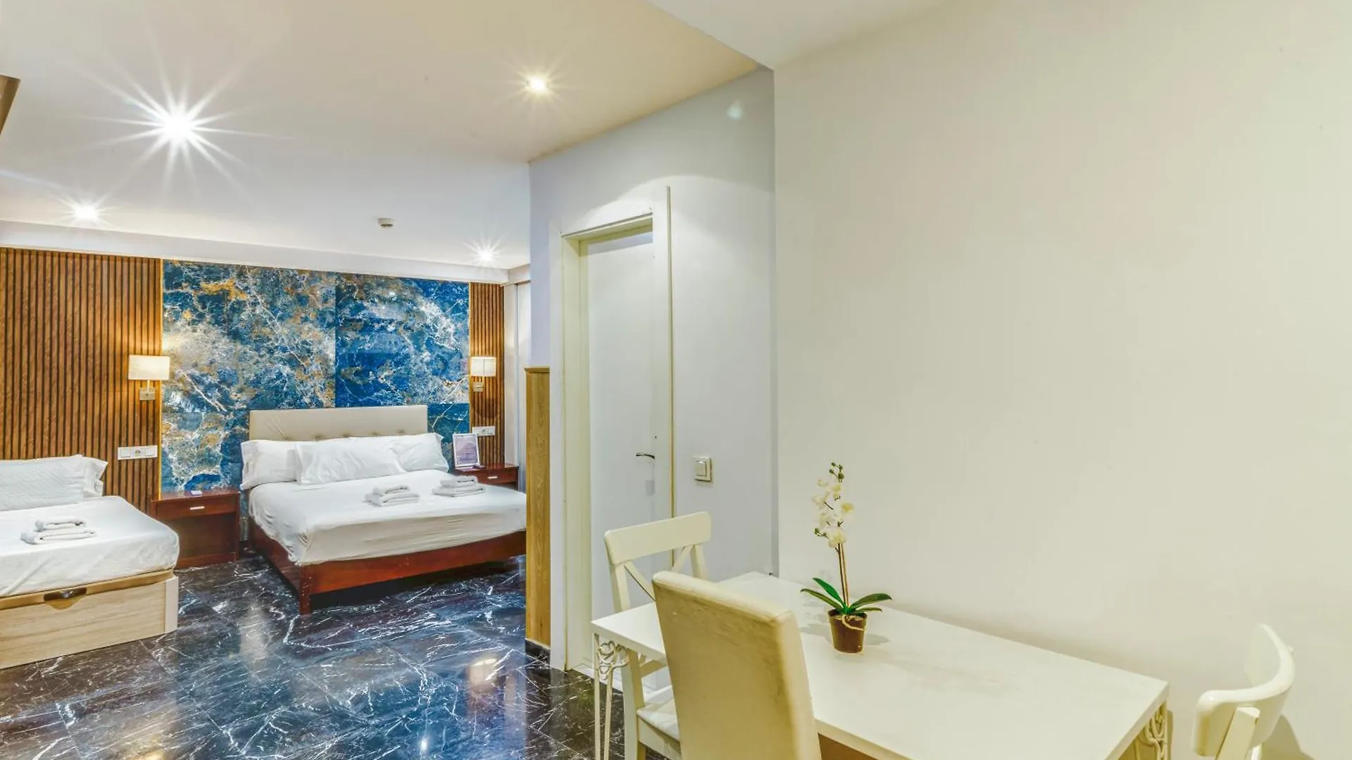 Costa Marbella Star Light Apartment