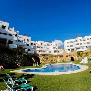 apartamentos-turisticos-resort-de-nerja.hotelsinnerja.org/